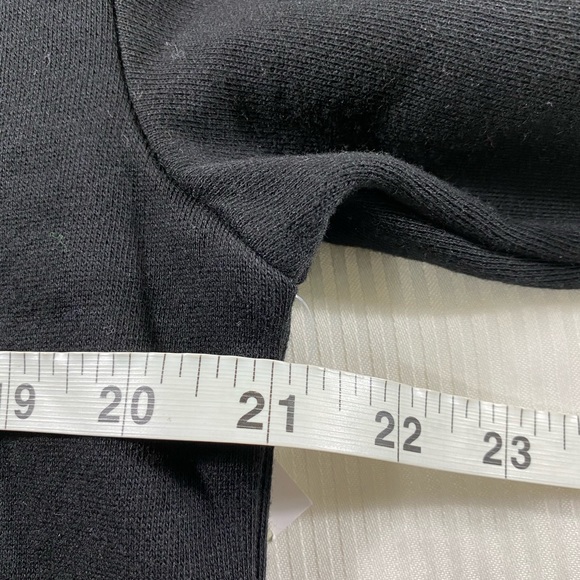 Vans Breast Cancer Awareness Crop Oversized Hoodie - Picture 9 of 15